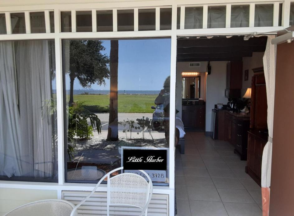 רסקין Charming One Bedroom Resort-Style Studio With Pool And Beach Access מראה חיצוני תמונה